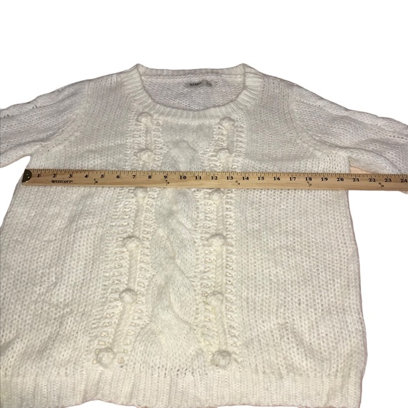 Old Navy Ivory Cable Knit Pom Pom Wool Blend Sweater - Large - Picture 3 of 9